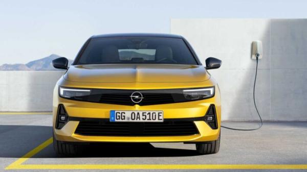 В 2022 году в России появятся две модели Opel